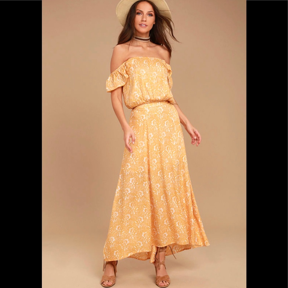 Amuse Society - Mariposa Top + Shiva Skirt Set